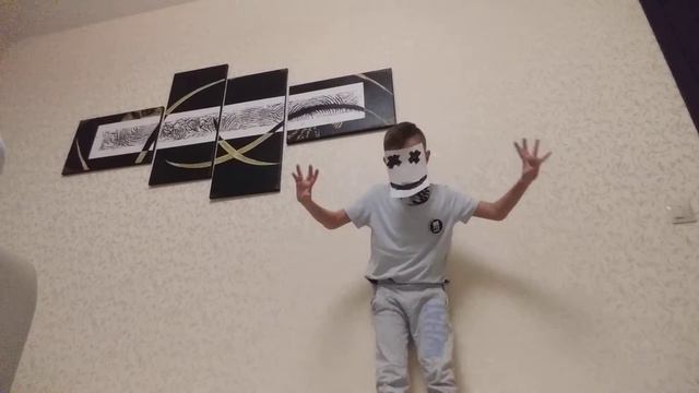 Танцы show 3 песня маршмеллоу смотреть онлайн