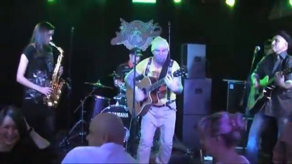 Падонки Бэнд "Водочка".