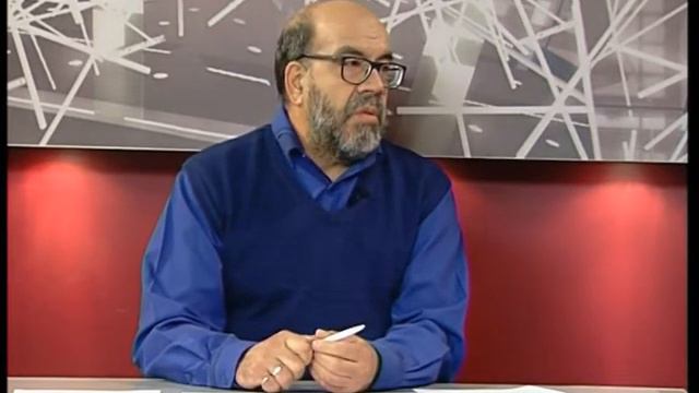 На первом плане смотреть онлайн