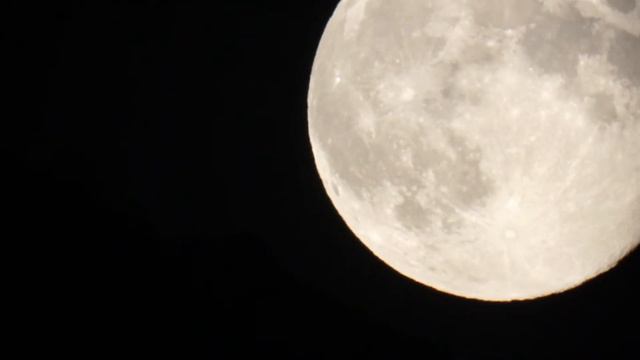 Moonrise Filmed In Real Time