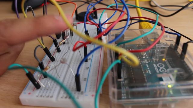 Arduino buzzer car смотреть онлайн