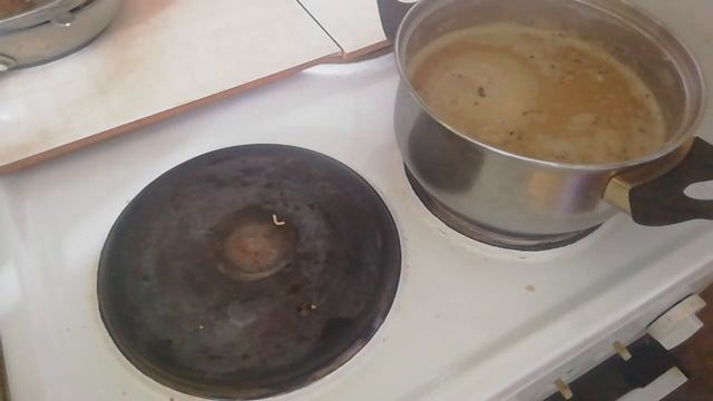 Сгущенное молоко и сгущенное кофе. смотреть онлайн