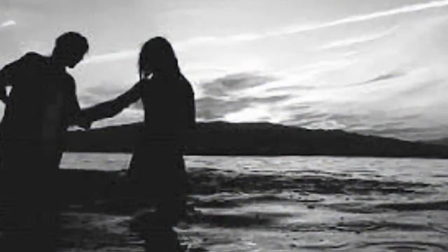 Моя новая песня "Влюблен" автор: Alex Яровой ( Дэннис Баженов) смотреть онлайн