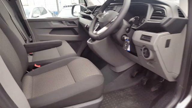 211 - 2021 Volkswagen Transporter 2.0TDI 150hp Trendline SWB 29,300