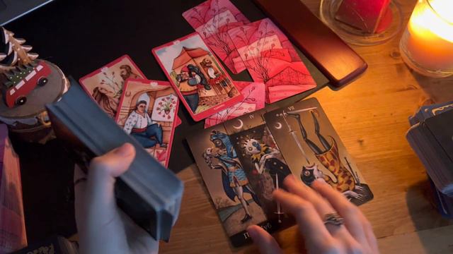 Отношения: текущее состояние и перспектива. Чувства партнера, планы и действия. Разбор на Таро смотреть онлайн