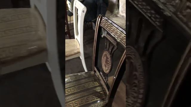 Стул Версаче с жёсткой спинкой венге смотреть онлайн