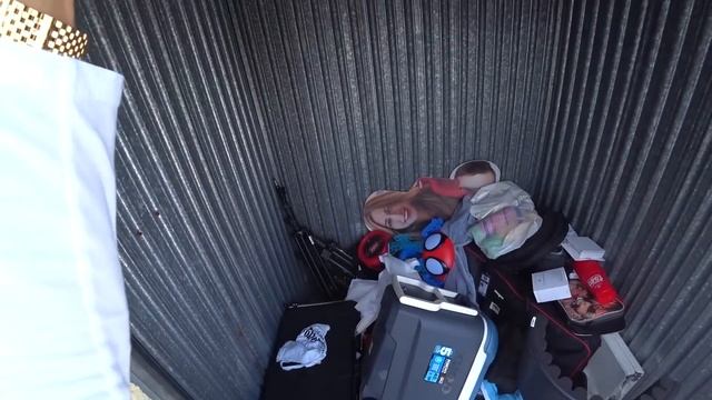 Склад за $1550. Часть 2. Золото и комиксы. смотреть онлайн