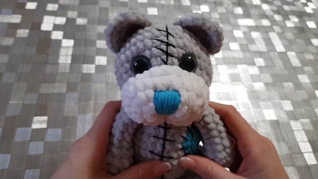 Плюшевый мишка крючком. Обзор игрушки Тедди. смотреть онлайн