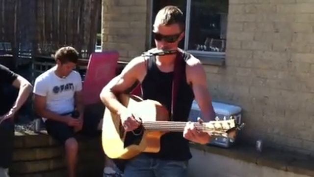 Reuben J.T Ellenberger acoustic Launceston Tasmania смотреть онлайн