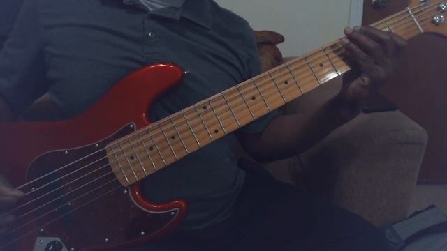 Practicing SX Ursa 6 String Bass смотреть онлайн