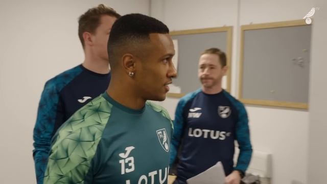 BEHIND THE SCENES | Marquinhos' first day at Norwich City ? смотреть онлайн