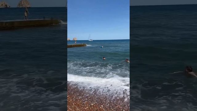 Гурзуф 7 июня 2023 . Море и пляж сегодня . Гурзуф 2023 #гурзуф смотреть онлайн