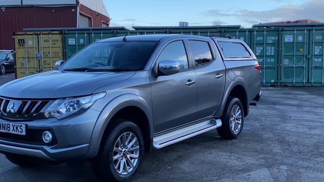 Mitsubishi L200 2.4 DI-D DC Warrior Auto 4WD 4dr 2018 смотреть онлайн