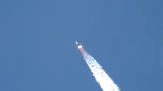 Launch of Delta IV Heavy from Vandenberg AFB, Jan 20th 2011 video #2 смотреть онлайн