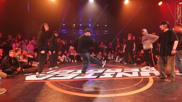 UNITED SESSION 2023 || TOP 16 BREAKING 3VS3 YOB VS BBOY ZULU, BBOY NIKI, BBOY RATISHKA смотреть онлайн