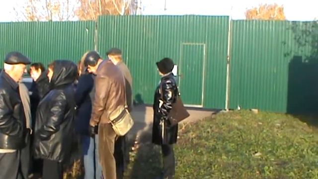 Опять не пускают на работу смотреть онлайн
