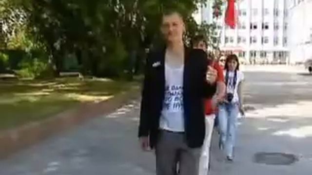 "Прогулка управляемых" смотреть онлайн