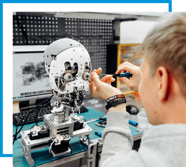 Путешествие по производству сервисных роботов с Роспатентом | Promobot.