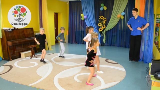 Ча ча, раз, два, три!Ча ча раз, два, три... смотреть онлайн