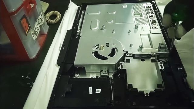 ASUS E5 All-In-One E5202WHAK - Unboxing, Disassembly And Upgrade Options