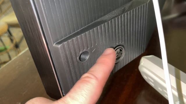 TCL Roku TV Won't Power On | Try These Fixes! смотреть онлайн