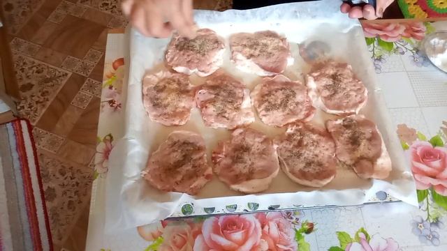 Как приготовить медальоны из свинины? смотреть онлайн