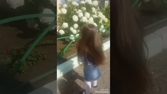 Длинноволосые дети