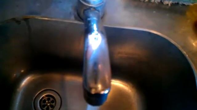 Пробили излив. смотреть онлайн