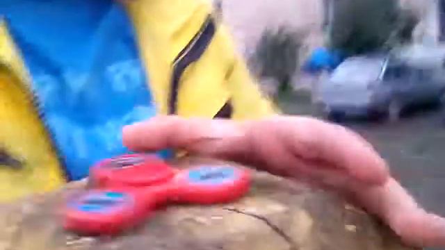 Топ 5 мест во дворе где можно крутить спиннер , моё лицо смотреть онлайн