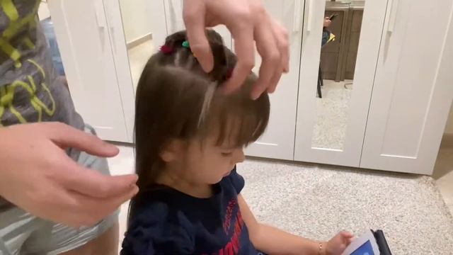Детская причёска для девочек / плетение / хвостики с резинками / лёгкая причёска / смотреть онлайн