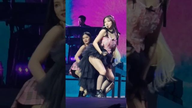 Nayeon Solo - Pop! - Twice Sydney Concert Day 1 - 20230502