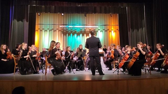 Отчетный концерт струнного отделения Царскосельской гимназии искусств им Ахма смотреть онлайн