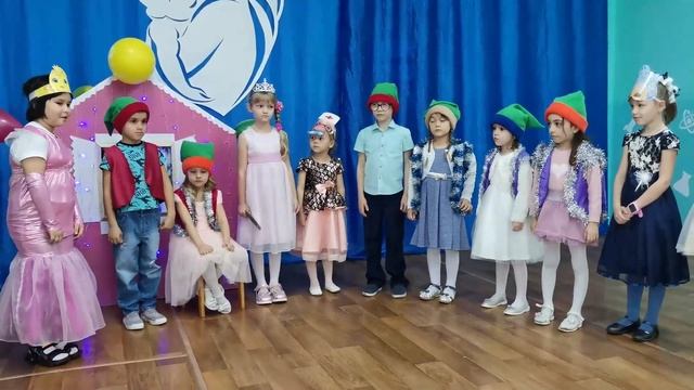 ТЕАТРАЛЬНОЕ ПРЕДСТАВЛЕНИЕ НА ДЕНЬ МАТЕРИ смотреть онлайн