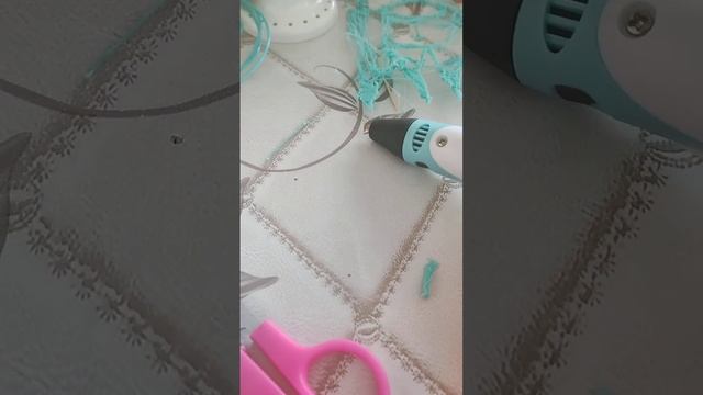 Кастет из 3D ручки если будет 1.000 лайков то покажу как сделать кастет из 3д ручки смотреть онлайн