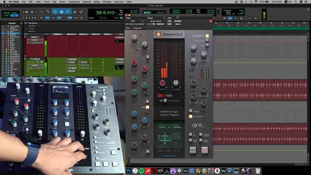 Обзор Solid State Logic UC1 : Контроллер для плагинов SSL Native Channel Strip 2 и Bus Compressor 2 смотреть онлайн