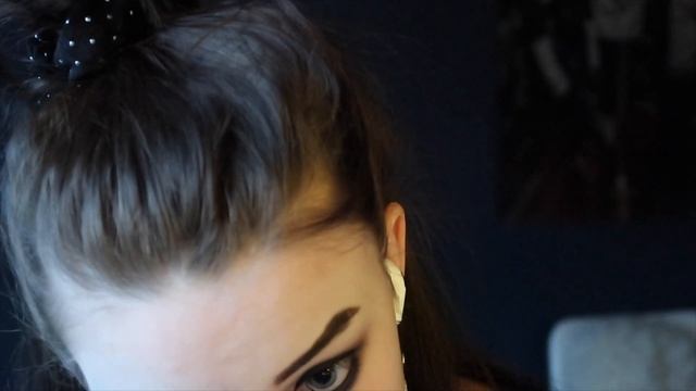 Emo Black Eyes Makeup Tutorial смотреть онлайн