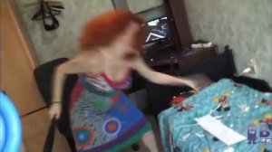 Мама починила клавиатуру и мышку сыну. Вот с кого нужно брать пример (оригинал в описании)