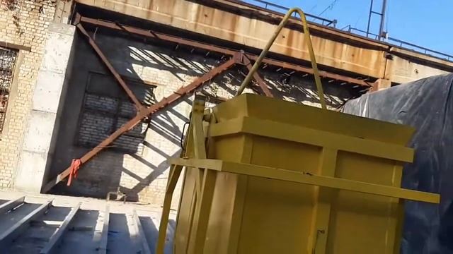 Бетонораздатчик для экструдера / Concrete distributer for extruder смотреть онлайн