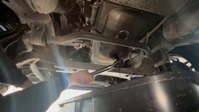 como cambiar el aceite de motor a una ford f150 смотреть онлайн