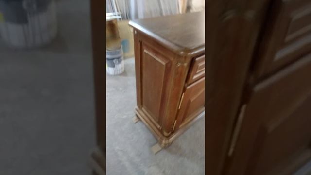Реставрация кухонного камода из массива дуба 89283218895