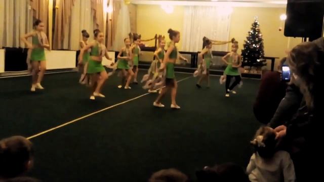 Перший танець Тайки, танець Самба , не судити строго !!! смотреть онлайн