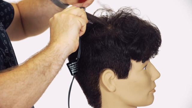 TikTok Hairstyle Trick - TheSalonGuy смотреть онлайн