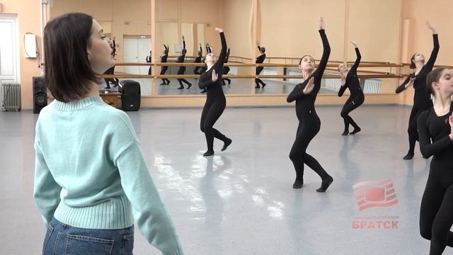 Снова лучшие! Образцовый коллектив «Ансамбль танца «Огоньки» стал лауреатом I степени Всероссийског смотреть онлайн