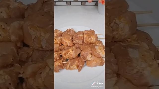 Жаренное мясо в духовке?#вкусно#красиво#несложно#мясо#жаренные смотреть онлайн