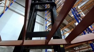 Моя профессия и Зарплата! Водитель высотного штабелёра в Москве.Видео от первого лица.Все нюансы!