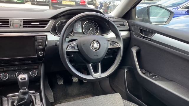 16'66 Skoda Superb 1.4 TSi SE Estate finished in Business Grey metallic смотреть онлайн