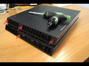 Как разобрать и почистить от пыли Sony PS4