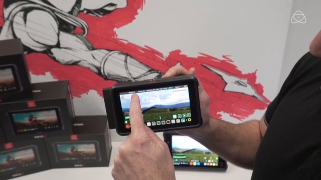 Atomos records 4K 10-bit full-frame N-Log смотреть онлайн