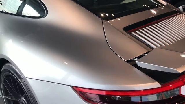 2018 911 Carrera 4 GTS Coupe смотреть онлайн