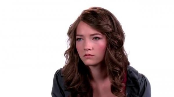 Hunger_Games_Finnick_and_Annie_-_Episode_05_Universal_Rus_Subtit.flv